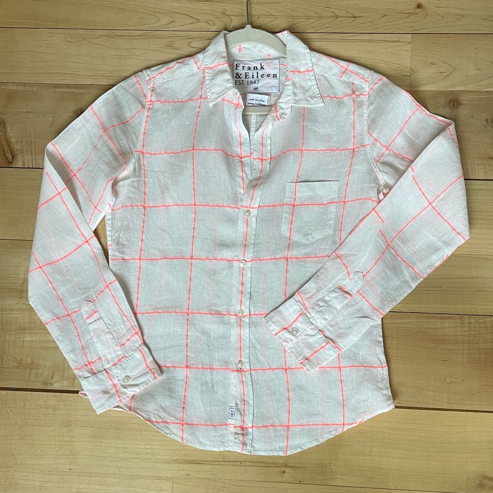 Frank & Eileen Barry White and Orange Button Down Shirt